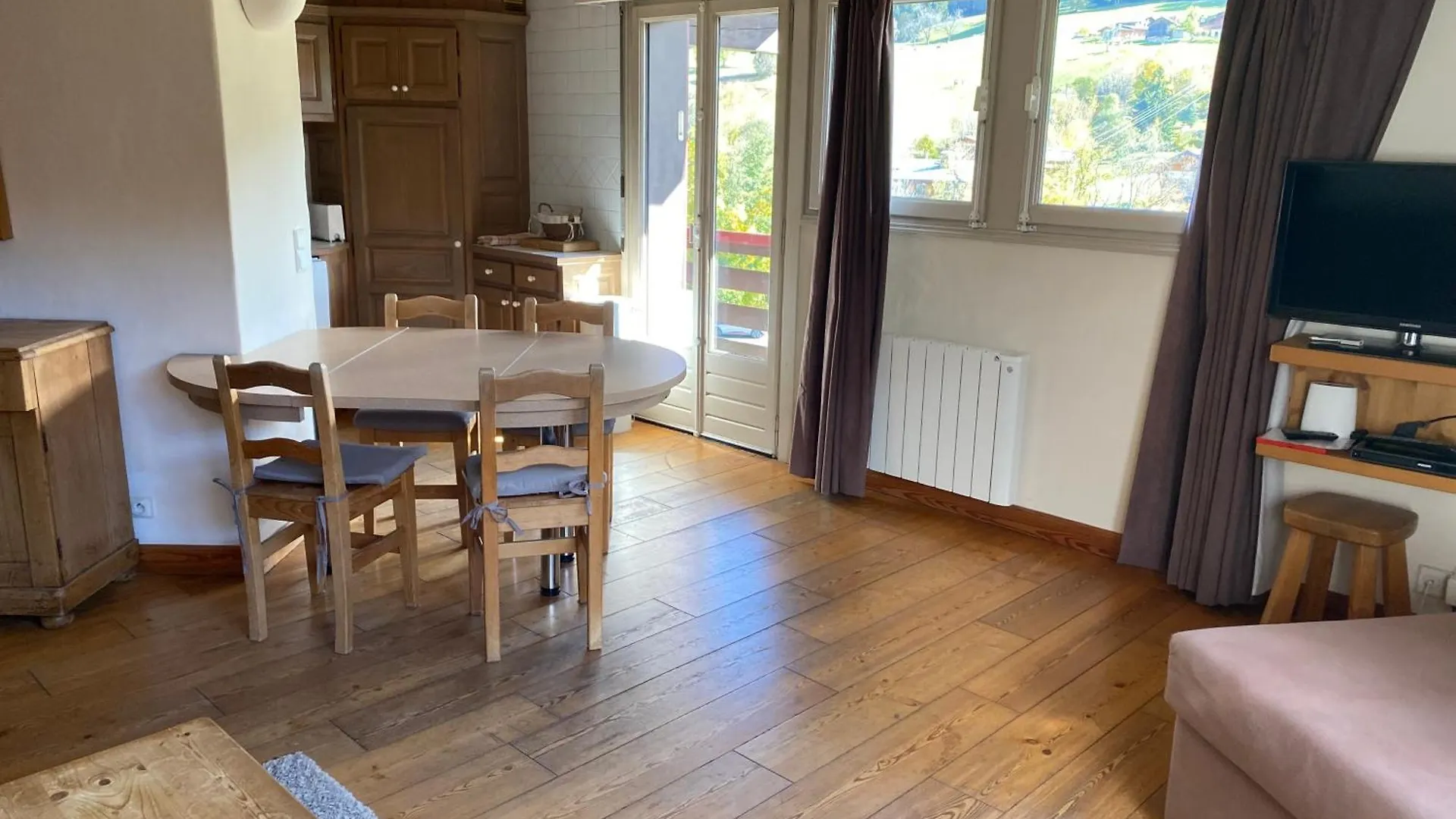Appartement 71M2 Pres De Megeve, 2 Chambres, Terrasse En Toiture, Parking Couvert, Tennis En Ete Demi-Quartier Apartment