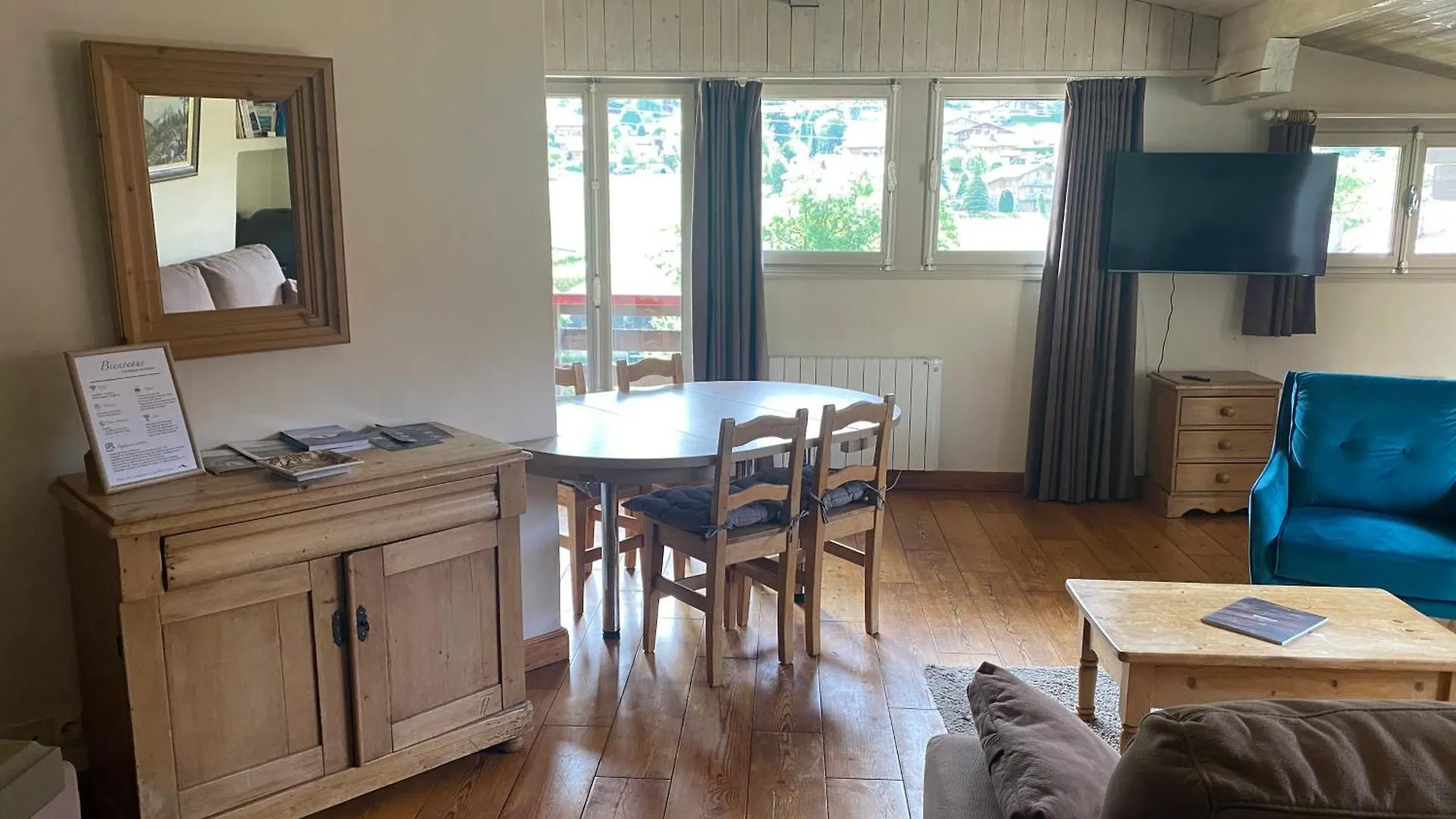 Appartement 71M2 Pres De Megeve, 2 Chambres, Terrasse En Toiture, Parking Couvert, Tennis En Ete Demi-Quartier Apartment